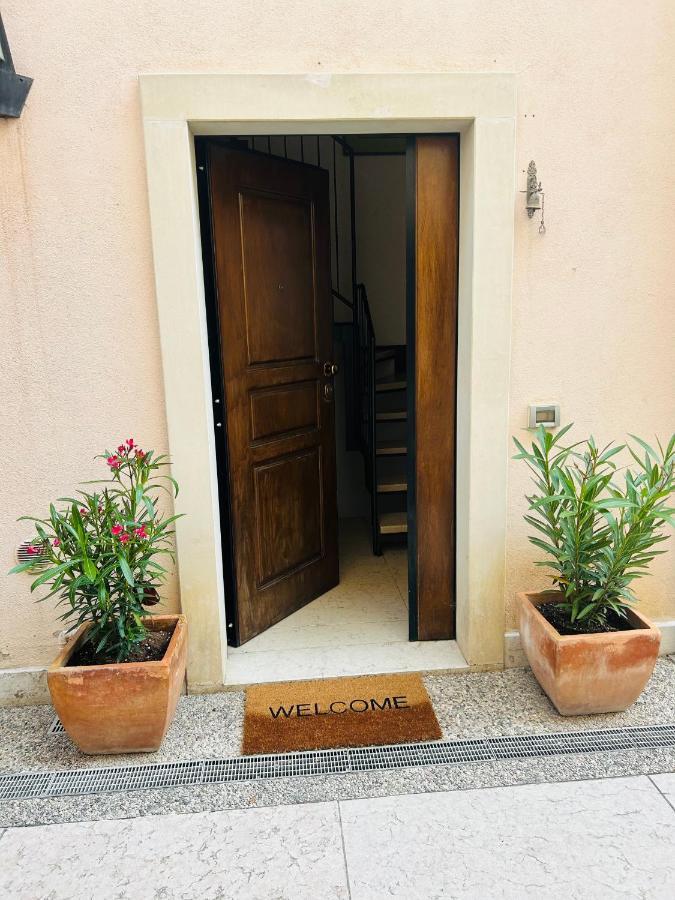 Vittoria Verona Buitenkant foto